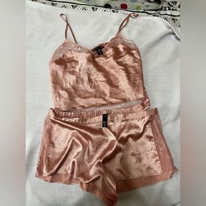 Never worn Victoria’s Secret crop top and short satin sleep set